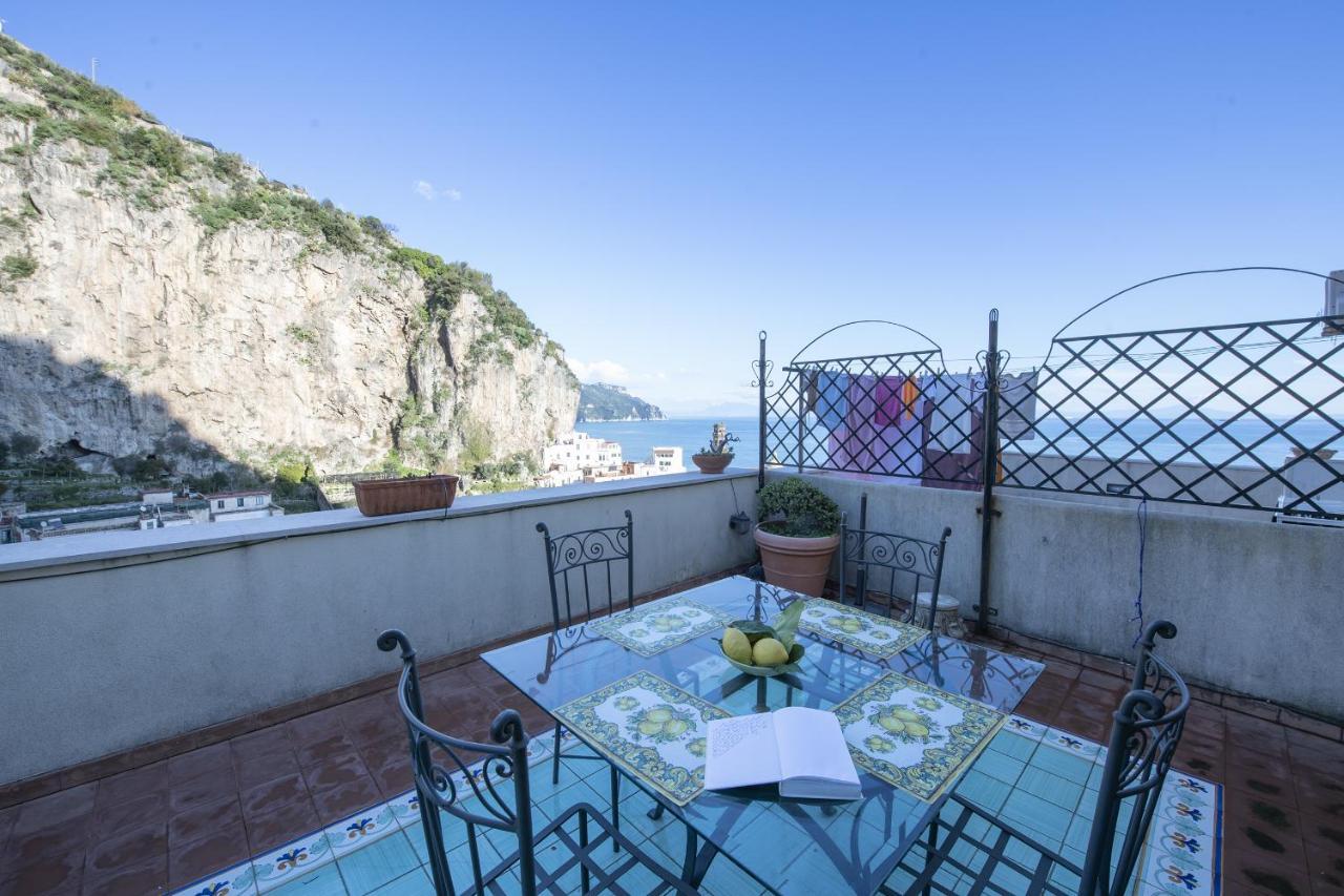 House Amalfi - Terrace & Seaview Leilighet Atrani Eksteriør bilde